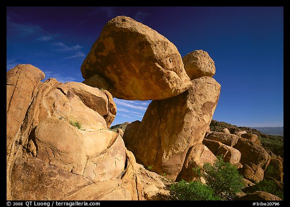 Balanced rock in Grapevine mountains. Big Bend National Park (color)