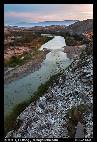 Rio Grande River and Sierra de San Vicente mountains, sunset. Big Bend National Park, Texas, USA.