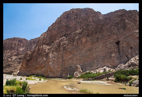 Canoes in Boquillas Canyon. Big Bend National Park, Texas, USA.