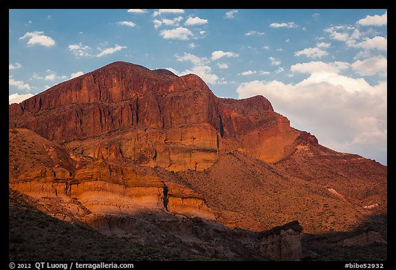 Pena Mountain at sunset. Big Bend National Park, Texas, USA.