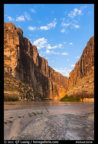 Santa Elena Canyon, sunrise. Big Bend National Park (color)