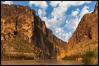 Santa Elena Canyon cut into Sierra Ponce Mountains. Big Bend National Park, Texas, USA.