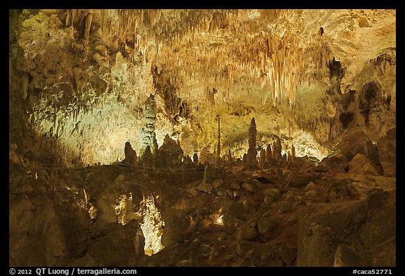 Fairyland, Big Room. Carlsbad Caverns National Park (color)