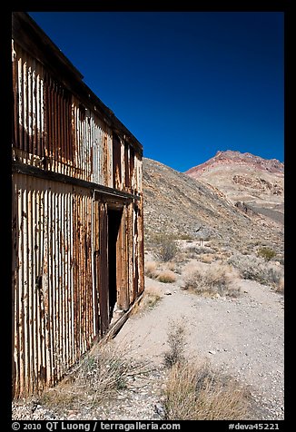 Shack in Leadfield ghost town. Death Valley National Park, California, USA.