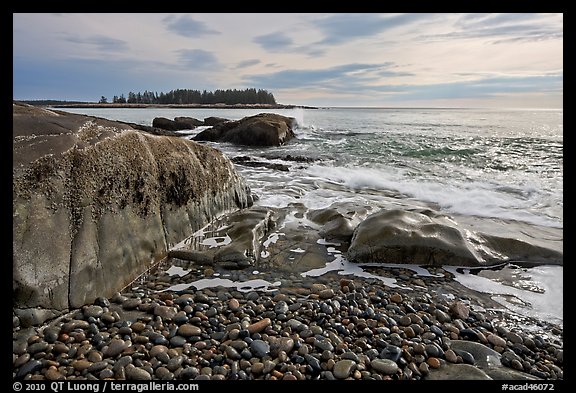Seascape with pebbles, waves, and island, Schoodic Peninsula. Acadia National Park, Maine, USA.