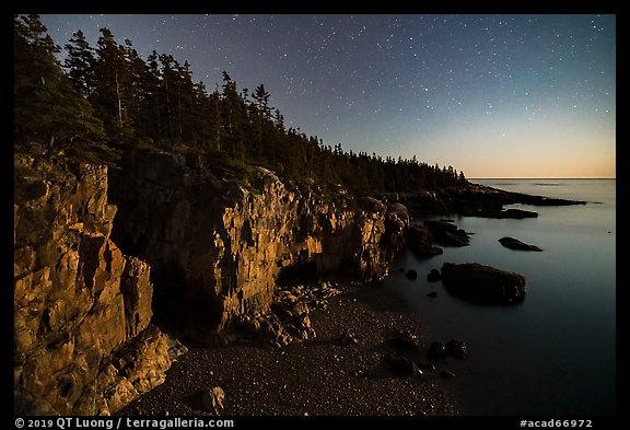 Ravens Nest with stary sky at moonset, Schoodic Peninsula. Acadia National Park (color)