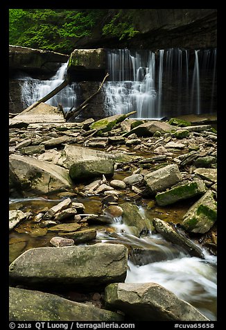 Tinkers Creek and Great Falls, low flow, Bedford Reservation. Cuyahoga Valley National Park (color)