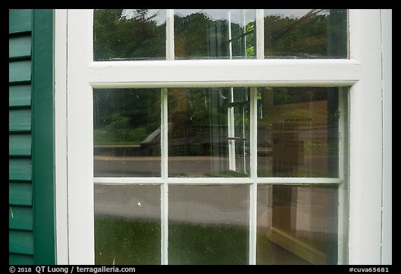 Lock, Window reflexion, Canal Visitor Center. Cuyahoga Valley National Park (color)