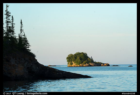 Outer islands and rocks from Tookers Island. Isle Royale National Park, Michigan, USA.