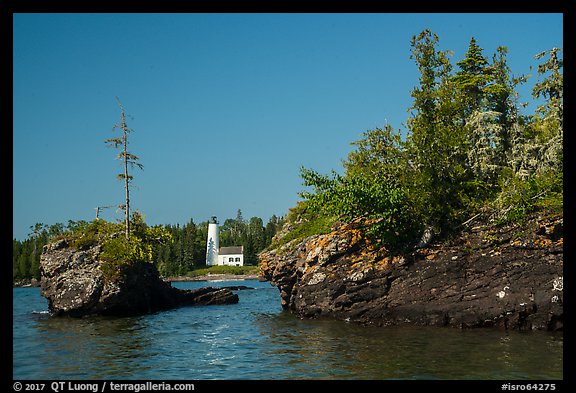 Islets and Rock Harbor Lighthouse. Isle Royale National Park, Michigan, USA.