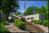 Canyon Rim Visitor Center. New River Gorge National Park and Preserve ( color)