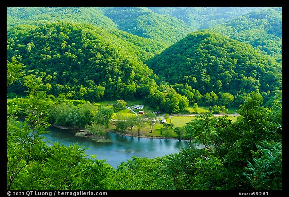 Settlement along New River from above. New River Gorge National Park and Preserve (color)
