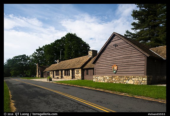 Dickey Ridge Visitor Center. Shenandoah National Park, Virginia, USA.