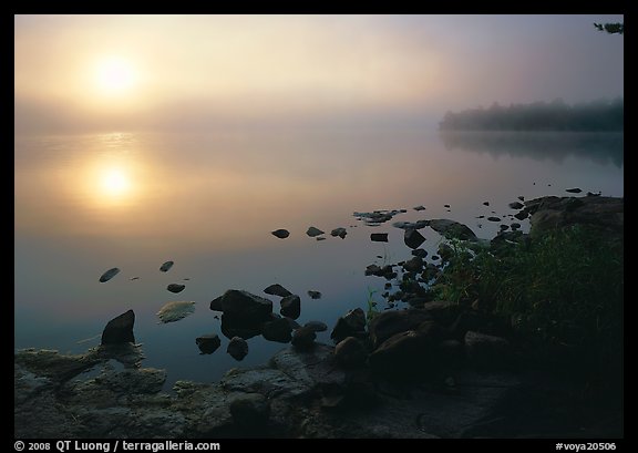 Sunrise and morning fog, Kabetogama lake near Woodenfrog. Voyageurs National Park, Minnesota, USA.