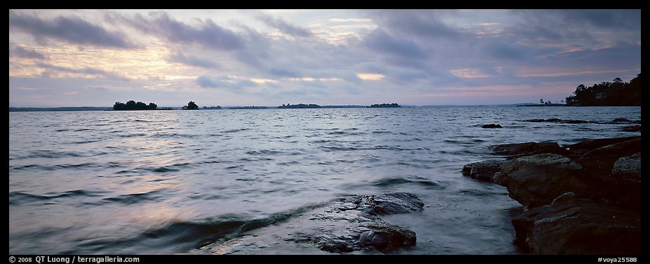 Lakeshore scenery. Voyageurs National Park (color)