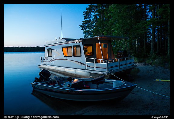 Motorboat and houseboat at dusk, Houseboat Island. Voyageurs National Park (color)