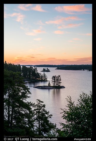 Forested Islets, Anderson Bay, sunrise. Voyageurs National Park (color)