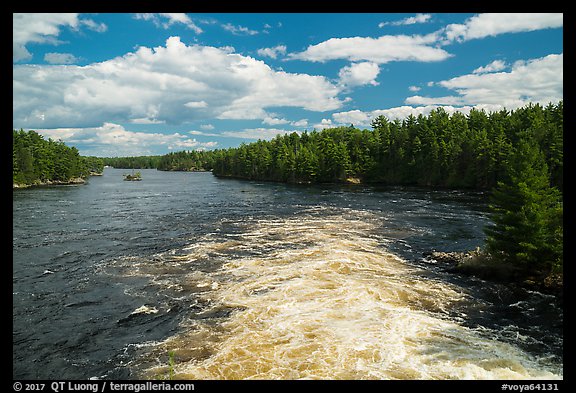 Below Kettle Falls. Voyageurs National Park (color)