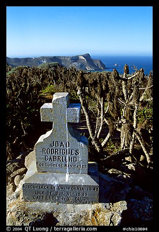 Cabrillo monument above Cuyler Harbor, San Miguel Island. Channel Islands National Park, California, USA.