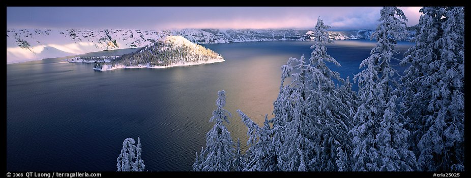 Light on the lake, winter sunrise. Crater Lake National Park (color)