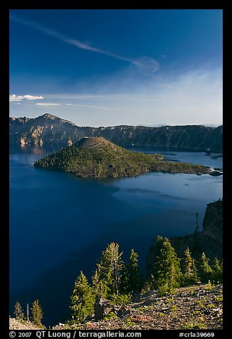 Wizard Island, Crater Lake, and Mount Scott. Crater Lake National Park (color)