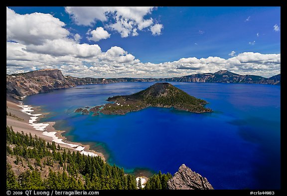 Deep blue lake and clouds. Crater Lake National Park, Oregon, USA.