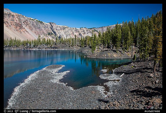 Fumarole Bay, Wizard Island. Crater Lake National Park (color)