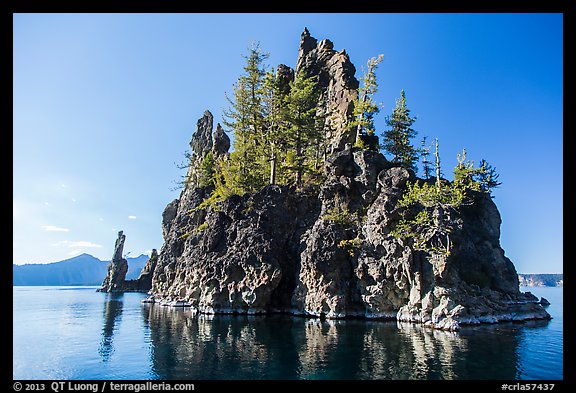 Phantom Ship Island. Crater Lake National Park (color)