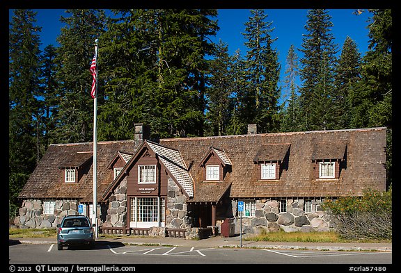 Main crater lake visitor Center. Crater Lake National Park (color)