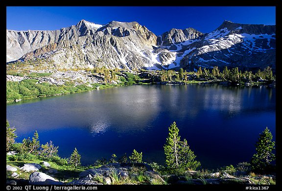 Woods Lake, late afternoon. Kings Canyon  National Park, California, USA.