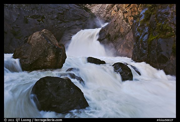 Roaring River Falls in spring. Kings Canyon National Park (color)