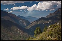 South Forks of the Kings River valley. Kings Canyon National Park, California, USA.