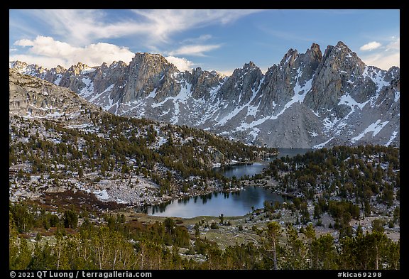 Kearsarge Lakes and Kearsarge Pinnacles. Kings Canyon National Park (color)