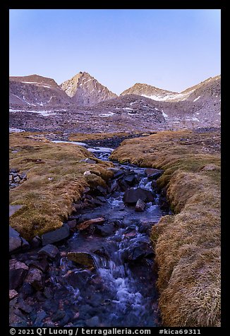 Mountain stream below Forester Pass. Kings Canyon National Park (color)