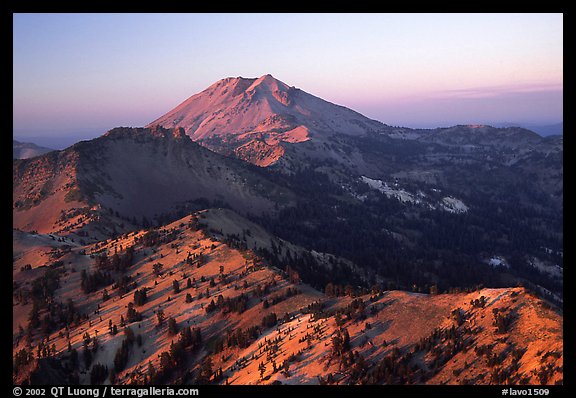 Lassen Peak ridge at sunset. Lassen Volcanic National Park, California, USA.