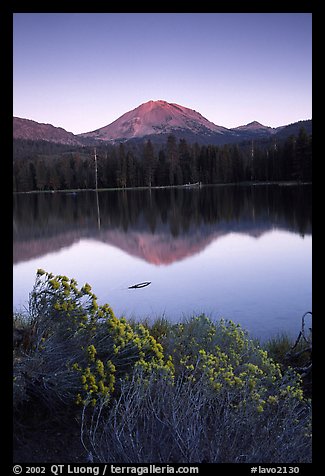 Manzanita lake and Mount Lassen in late summer, sunset. Lassen Volcanic National Park, California, USA.