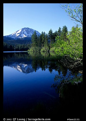 Manzanita lake and Mount Lassen in spring, morning. Lassen Volcanic National Park, California, USA.