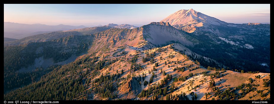 Chain of dormant volcanoes. Lassen Volcanic National Park (color)