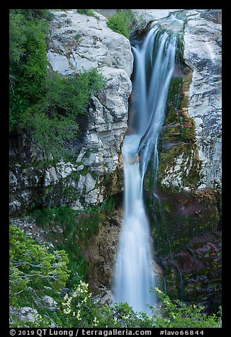 Mill Creek Falls. Lassen Volcanic National Park (color)