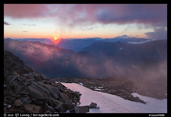Sunset from Hidden Lake Peak, North Cascades National Park.  (color)