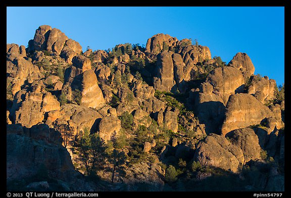 High Peaks pinnacles, late afternoon. Pinnacles National Park, California, USA.