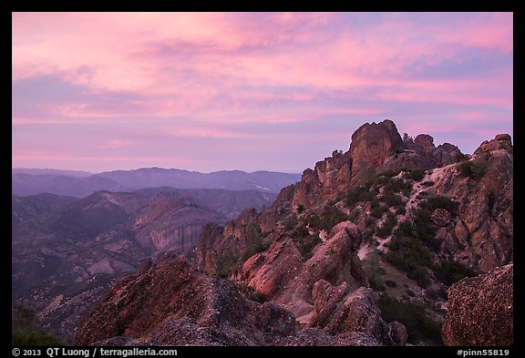 High Peaks at sunset. Pinnacles National Park, California, USA.