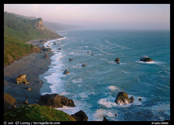 Split Rock from High Bluff overlook, sunset. Redwood National Park, California, USA.