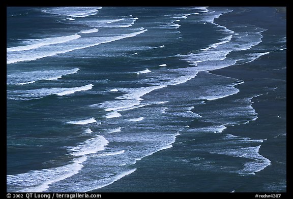 Surf on Crescent Beach, seen from above. Redwood National Park (color)