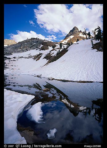 Monarch Lake, early summer. Sequoia National Park, California, USA.