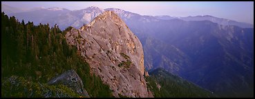 Moro rock. Sequoia National Park (Panoramic color)