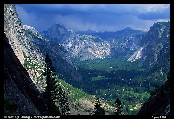 View of Yosemite Valley and Half-Dome from Yosemite Falls trail. Yosemite National Park, California, USA.