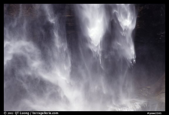 Water plunges fron Yosemite Falls. Yosemite National Park, California, USA.