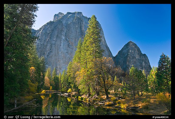 Merced River and Cathedral Rocks in autumn. Yosemite National Park, California, USA.