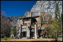 Ahwahnee lodge and cliffs. Yosemite National Park, California, USA.